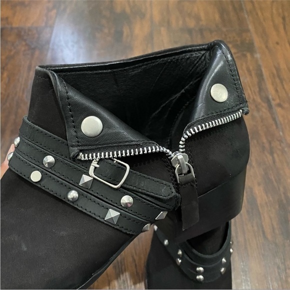 Free People Chesa vintage bootie studded and side zipper - Picture 5 of 12
